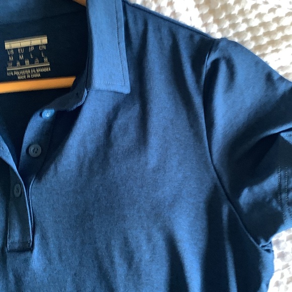 Blue collared golf ⛳️ shirt - Picture 7 of 9